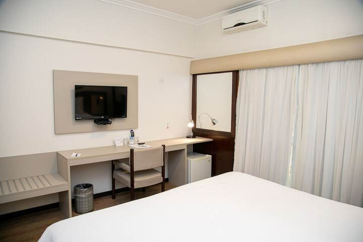 Room 25 of 139