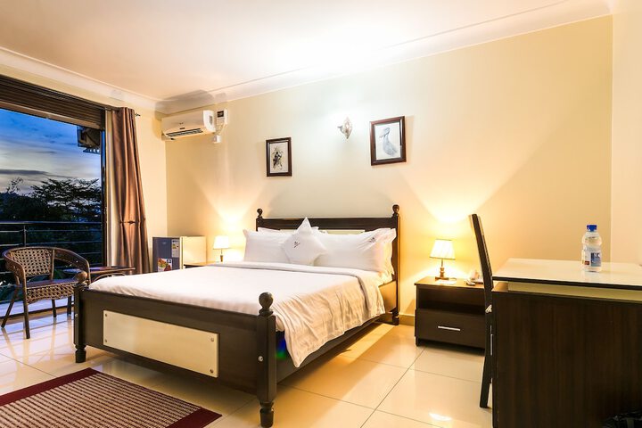 Room 25 of 61