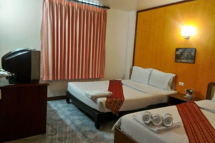 Room 25 of 66