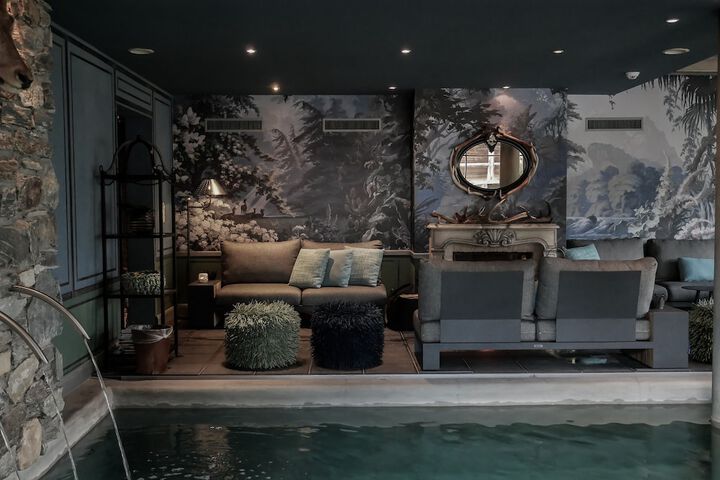 Pool 28 of 42