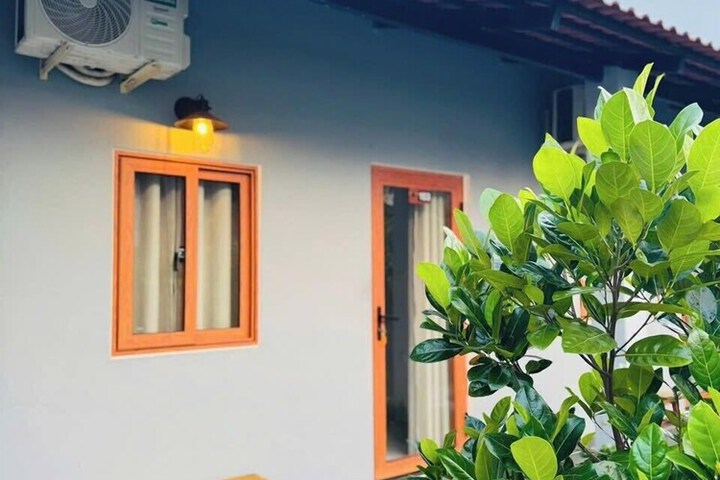 Hotel Exterior 56 of 56