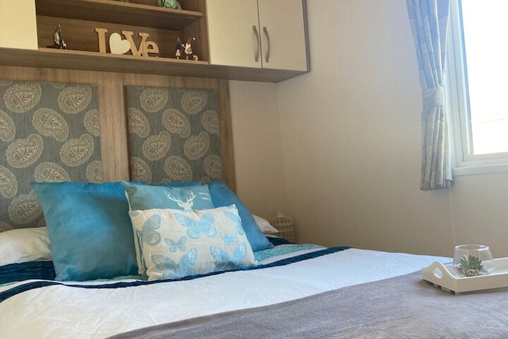 Room 6 of 29