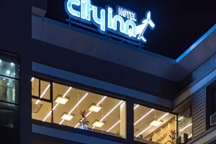 Hotel 52 of 53