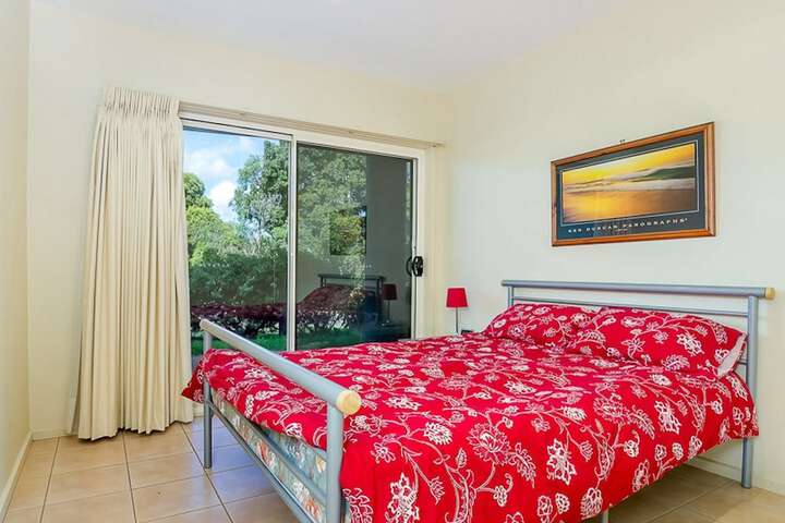 Room 2 of 20