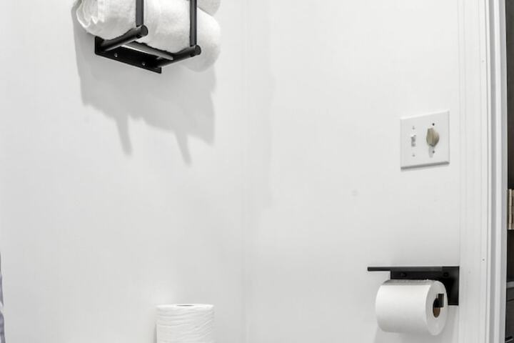 Room 29 of 32