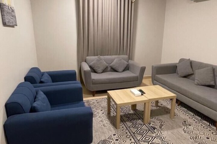 Room 12 of 17