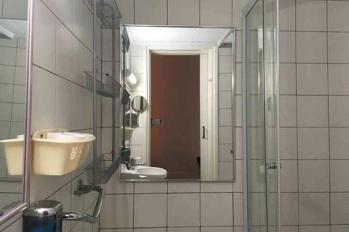 Clean Restrooms