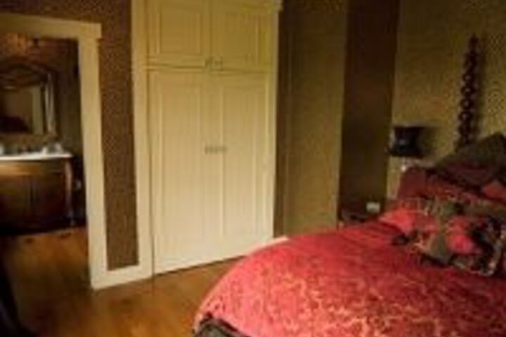 Room 14 of 50