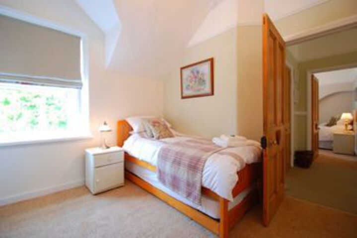 Room 6 of 21