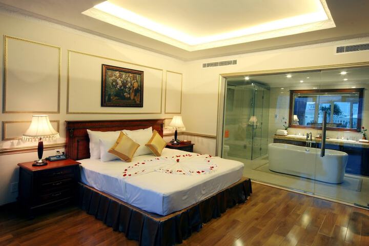 Room 21 of 50