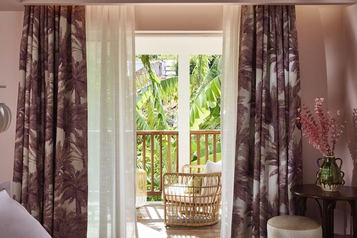 Room 21 of 61