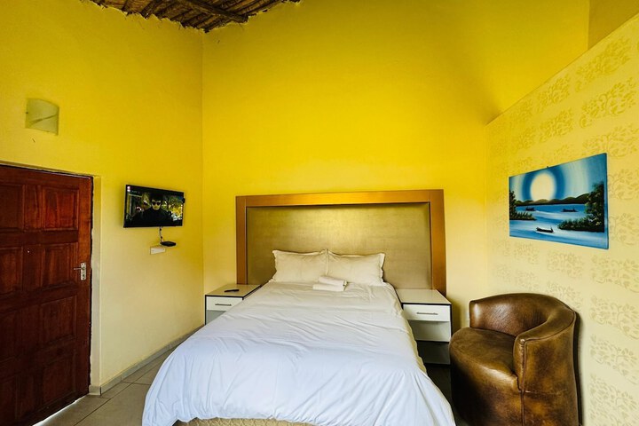 Room 29 of 76