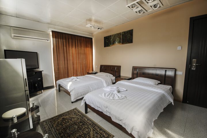 Room 12 of 63