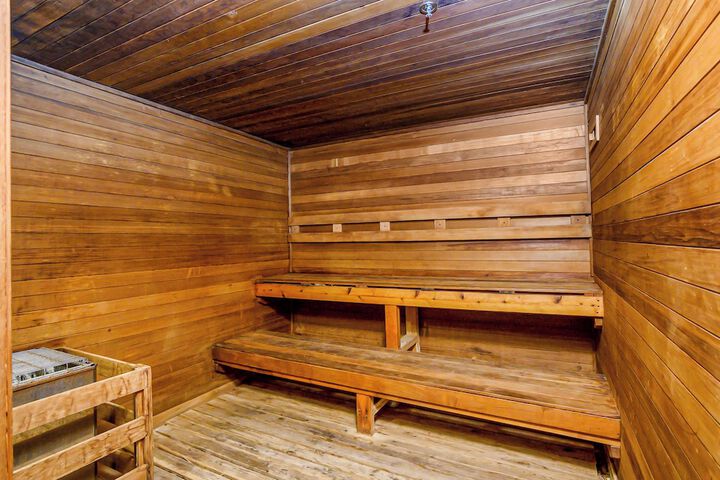 Steam room