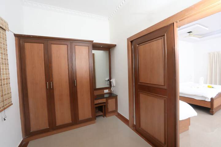 Room 11 of 45