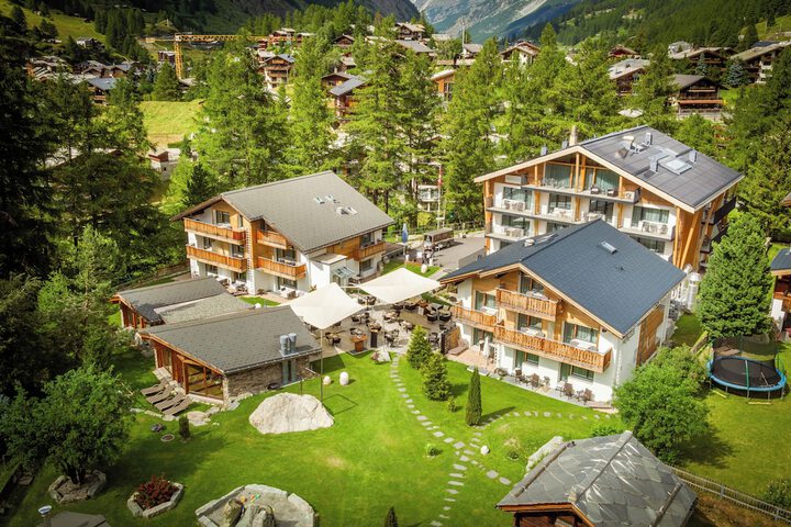 Property Grounds 109 of 117