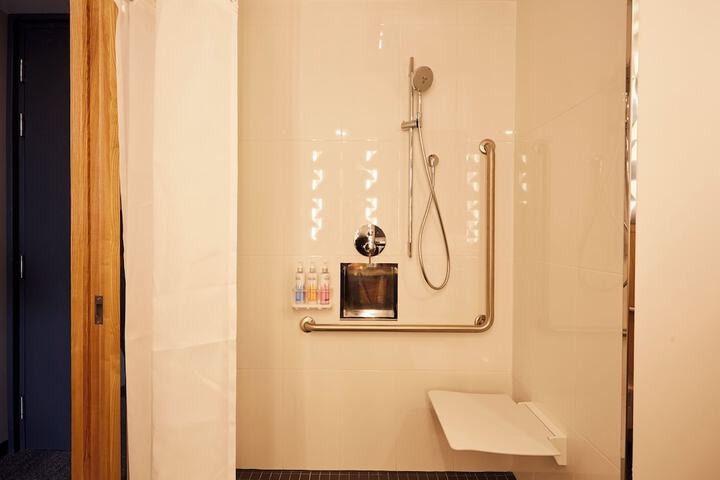 Hand-held showerhead
