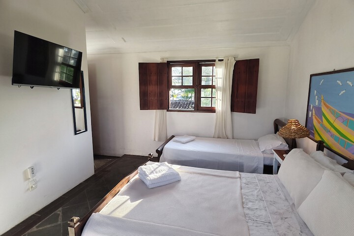 Room 18 of 52