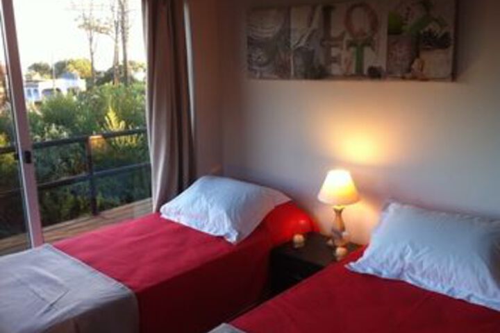 Room 12 of 28