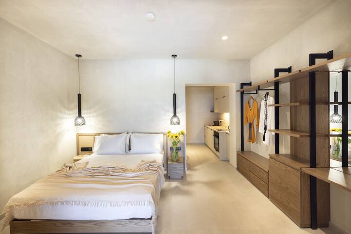 Room 6 of 22