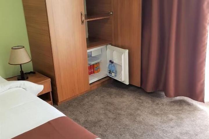 Room 7 of 73