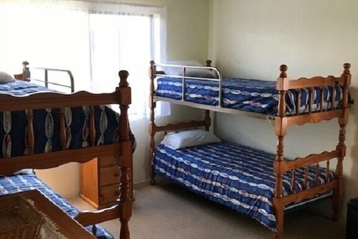 Room 3 of 7