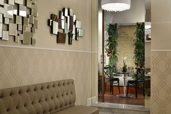 Hotel Interior 5 of 103