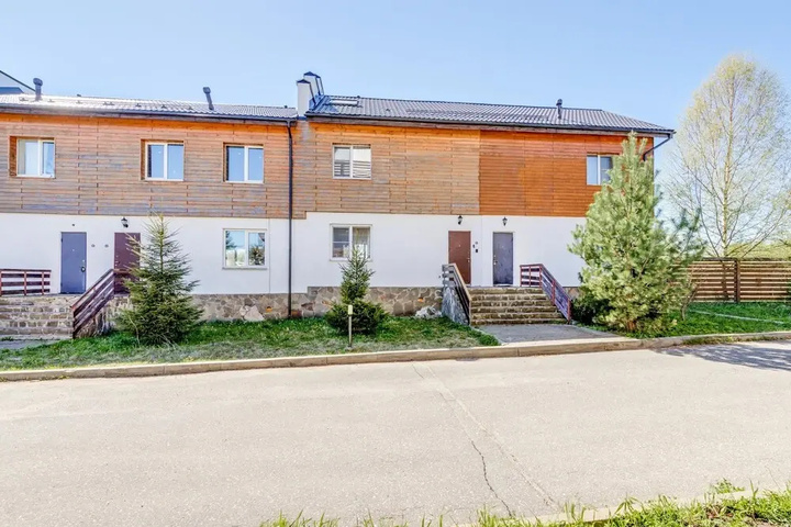 Simply Comfort Modern Townhome, Sauna