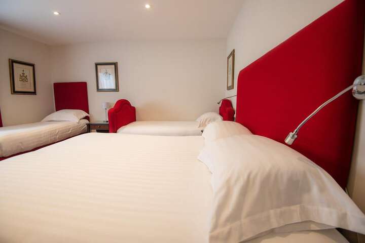 Room 15 of 39