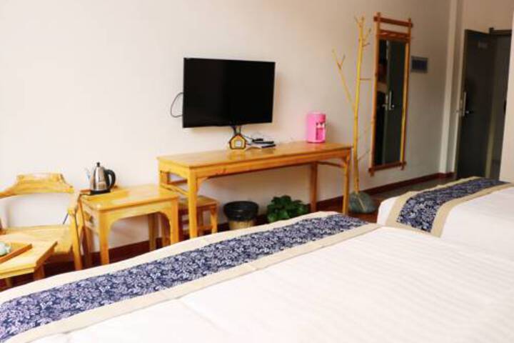 Hotel 4 of 15