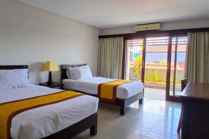 Room 3 of 23