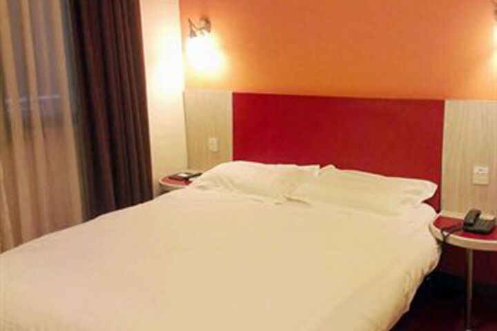 General 4 of 10