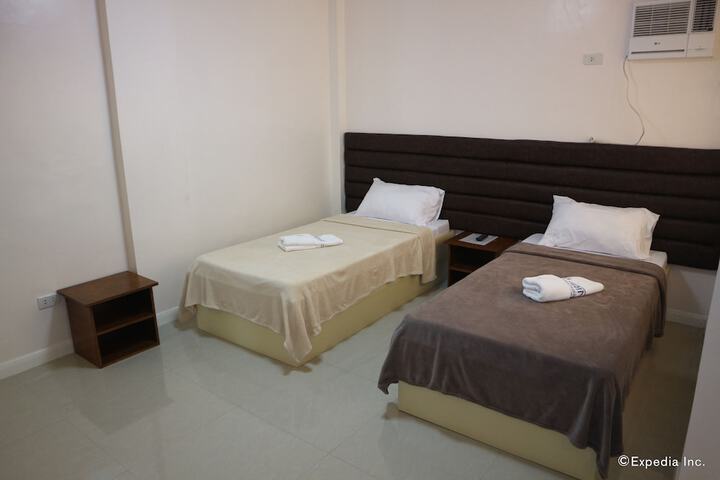 Room 21 of 43
