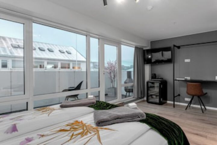 Room 40 of 219