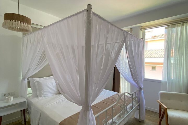 Room 74 of 184