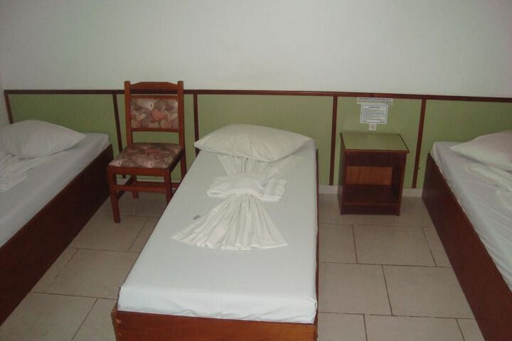 Room 16 of 16