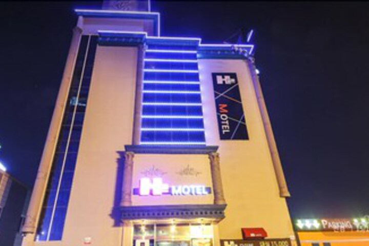 Hotel 6 of 18