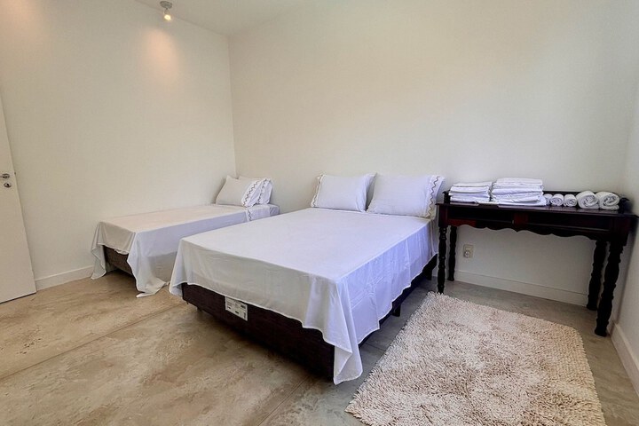 Room 5 of 56