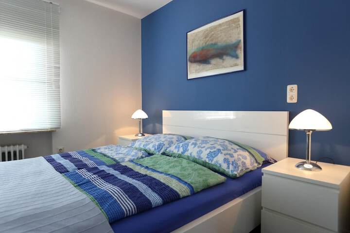 Room 4 of 39