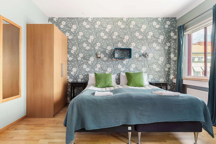 Room 45 of 82