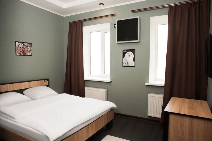 Room 3 of 17