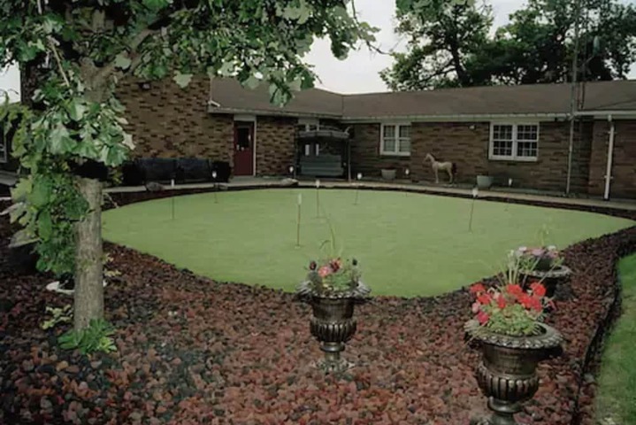 Property Grounds 10 of 16