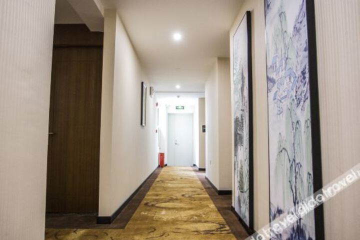 Hotel Interior 14 of 20