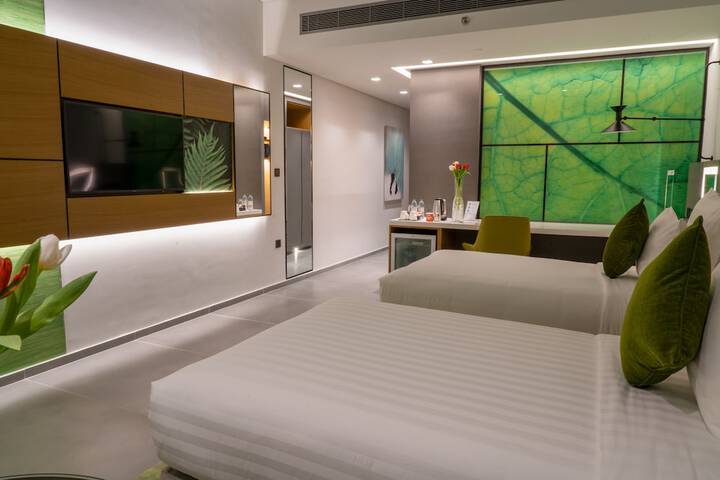 Room 8 of 45