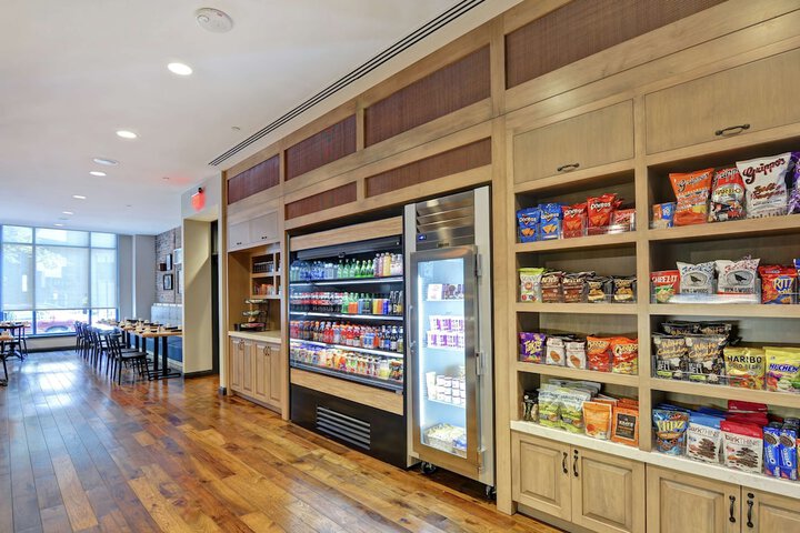 Snack bar