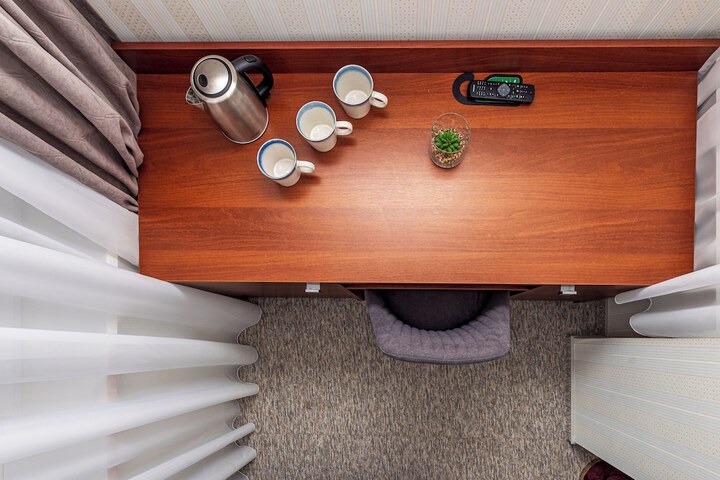 Room 80 of 214