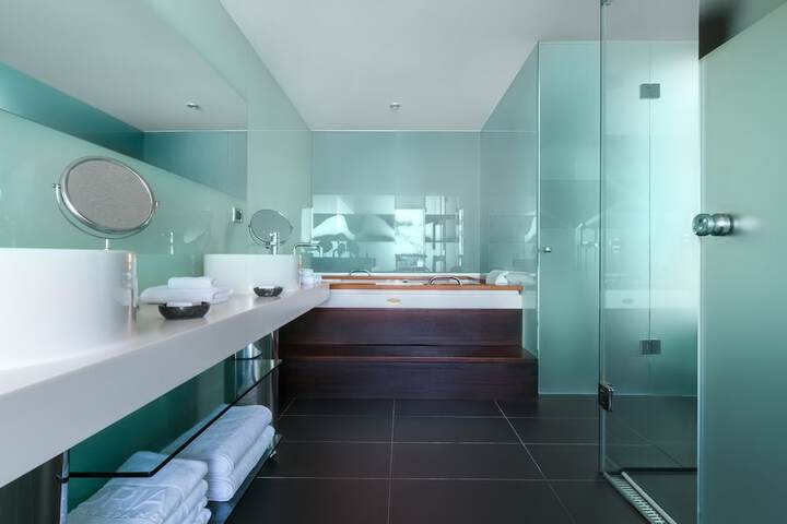 Clean Restrooms