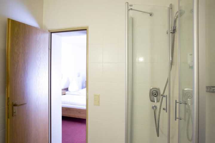 Room 29 of 50