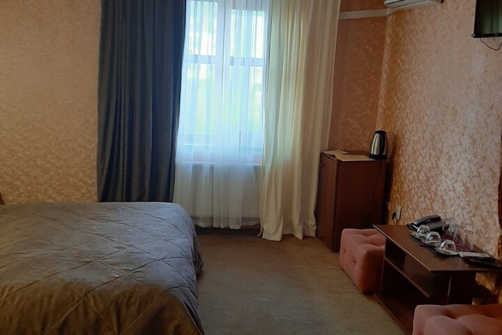 Room 14 of 91