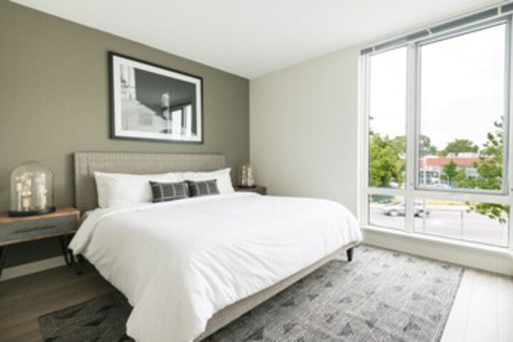 Room 51 of 279